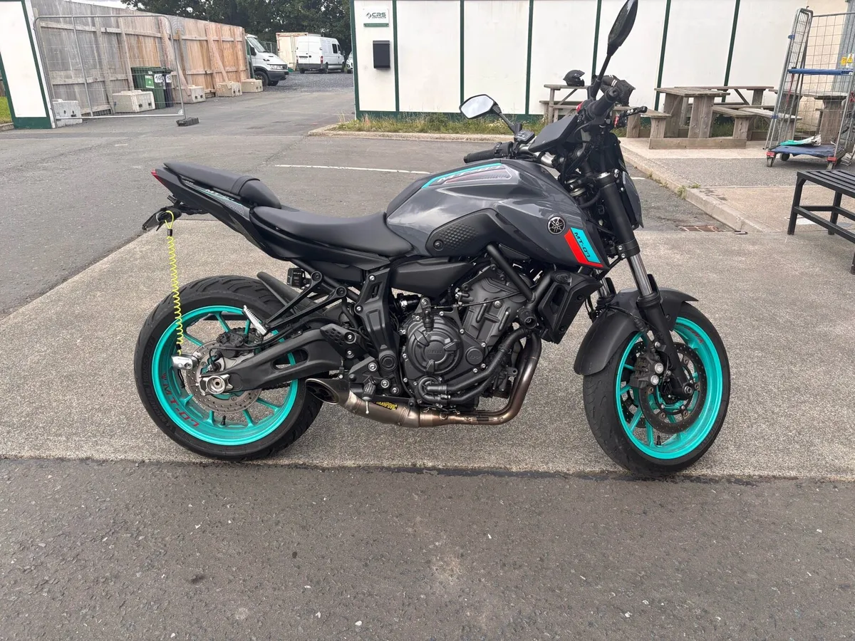 Yamaha MT 07 - Image 1