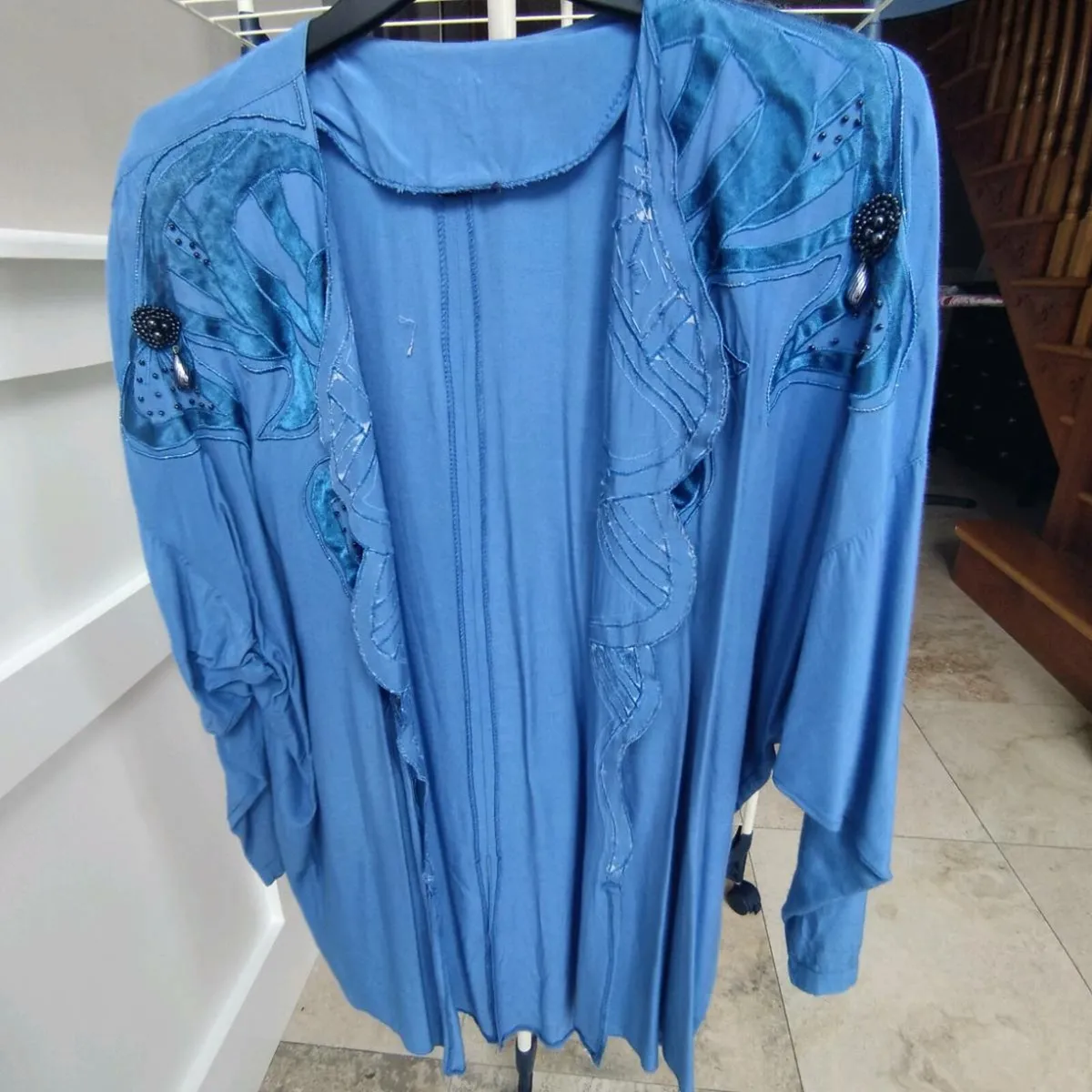 Women's clothes - Image 4