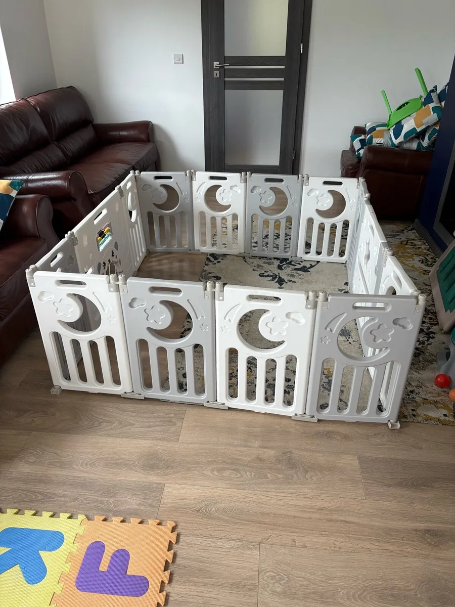 Playpen - Image 2