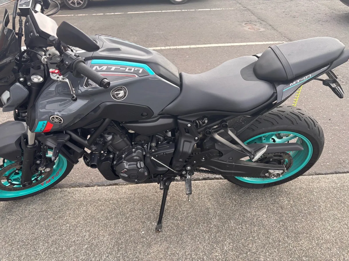 Yamaha MT 07 - Image 2