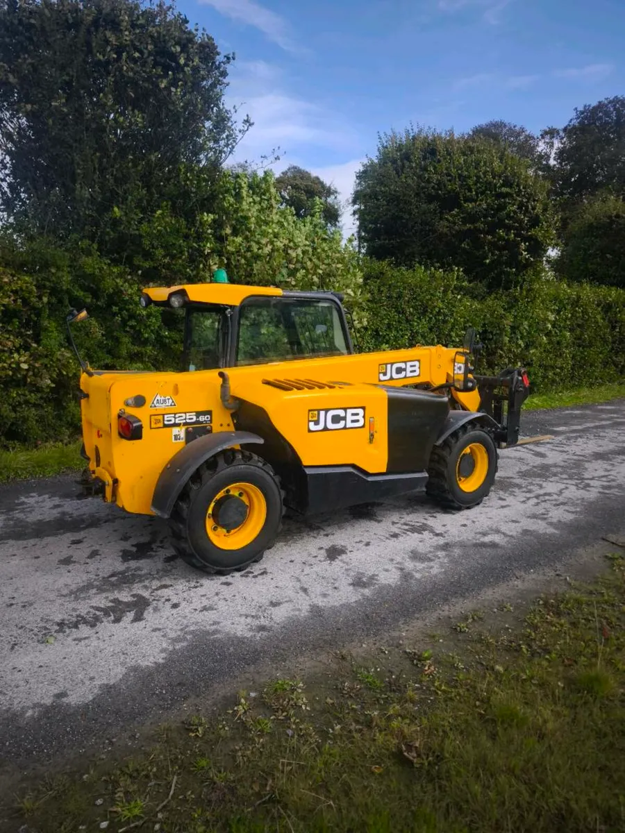 JCB 525-60 telehandler - Image 3