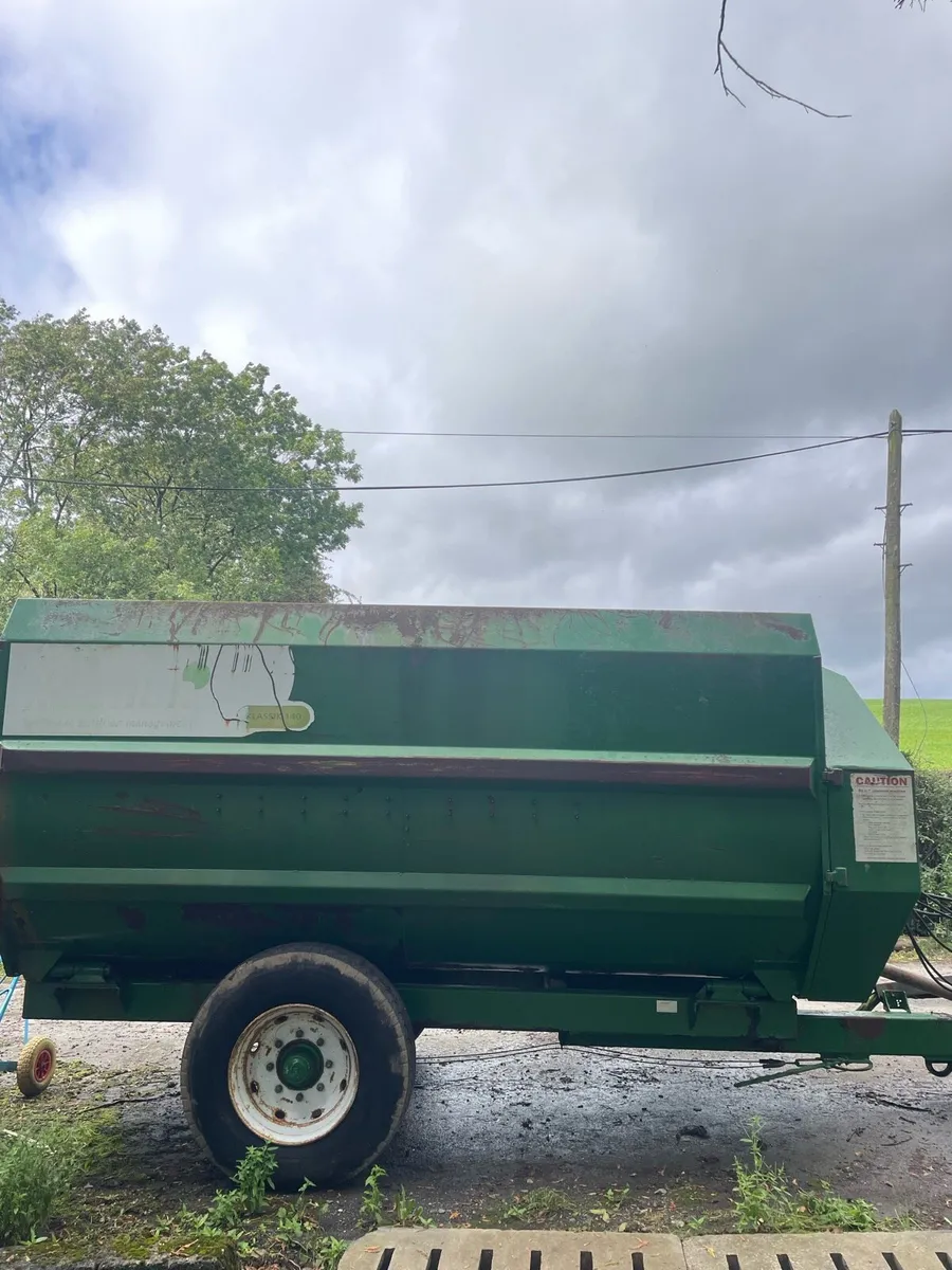 Keenan diet feeder 140 - Image 1