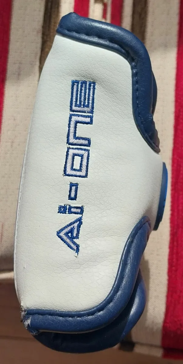Odyssey Ai-one #7 golf putter - Image 3