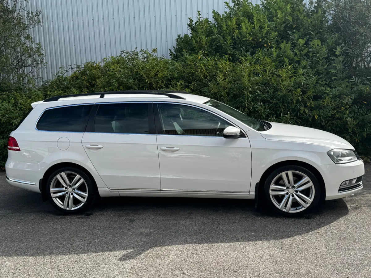 Volkswagen Passat 2.0 D - Image 4