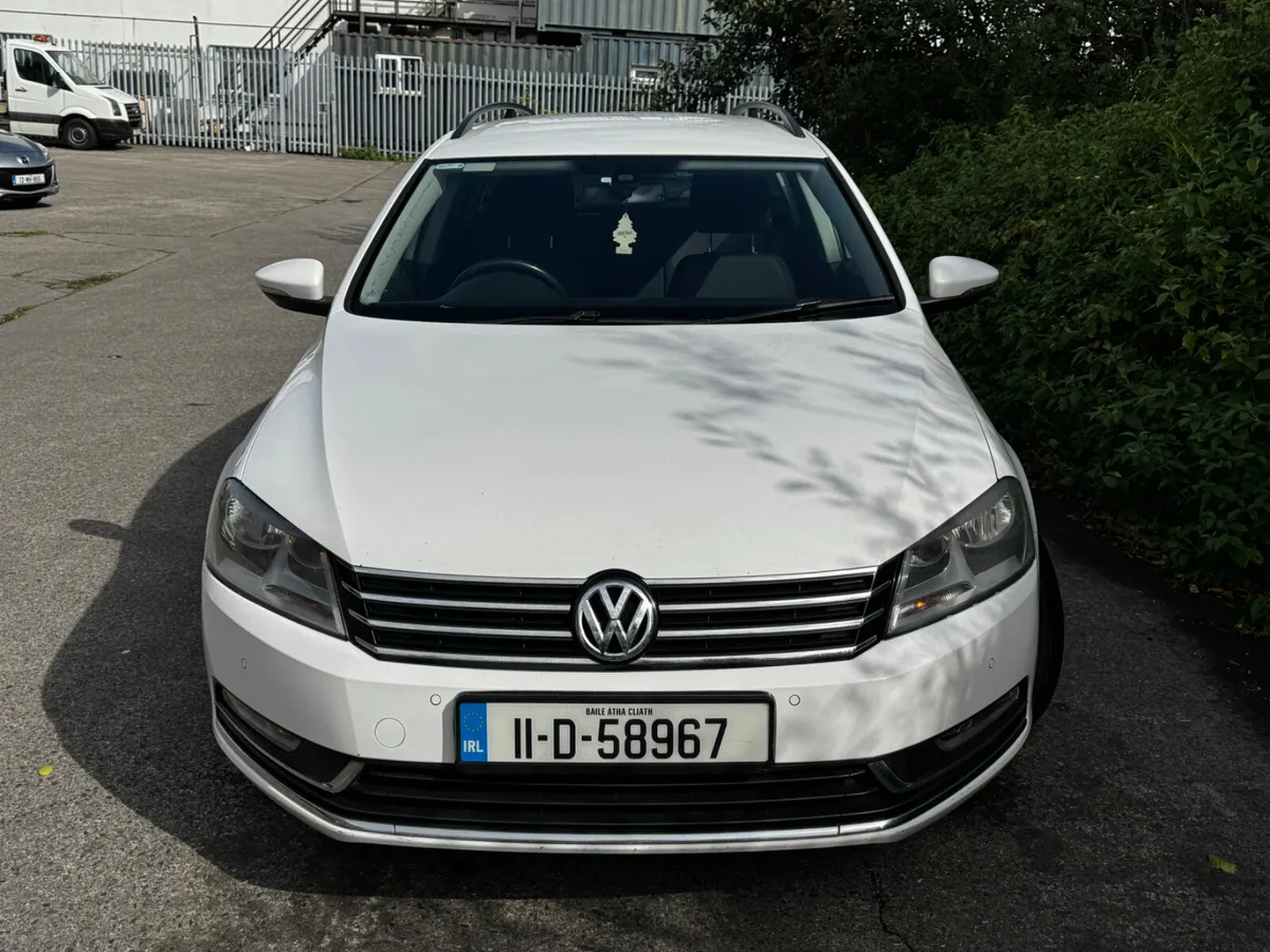 Volkswagen Passat 2.0 D - Image 2