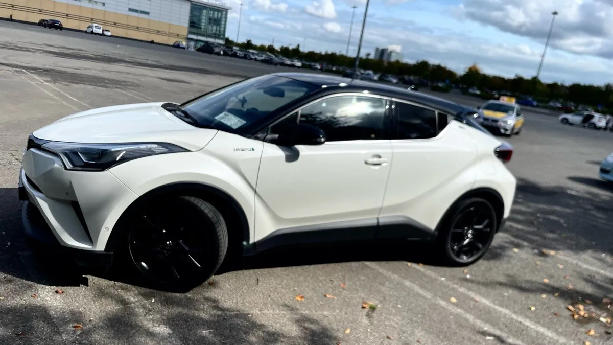 Toyota C-HR 2019 – Perfect Condition - Image 1