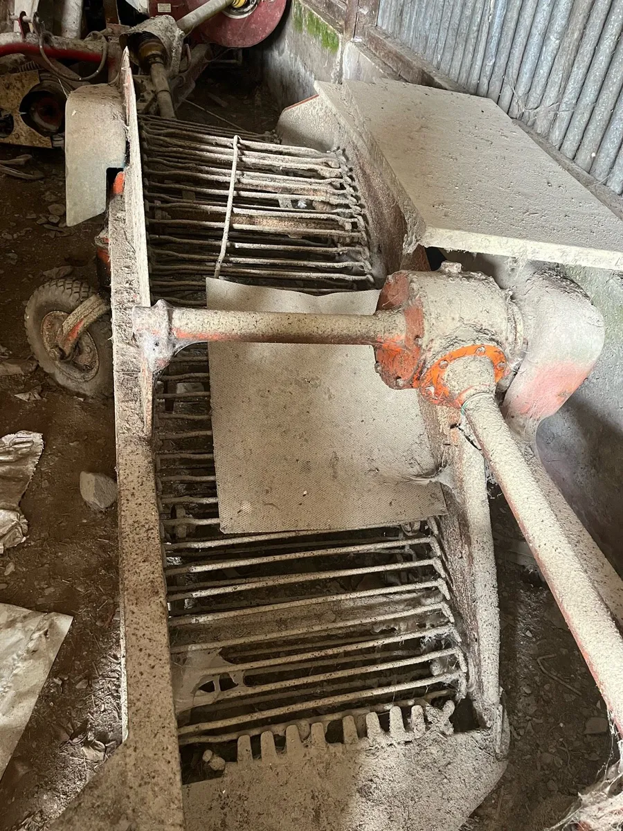 Potato digger - Image 2