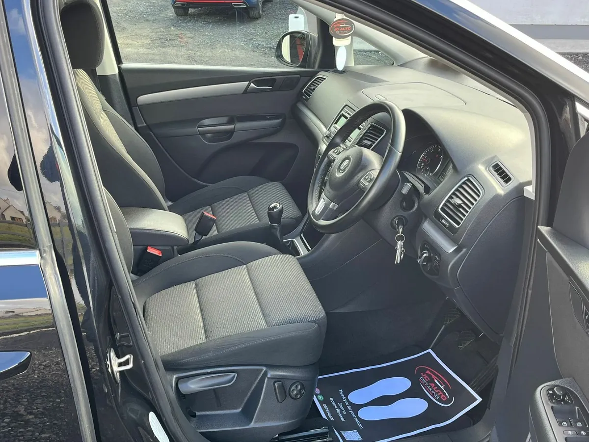Volkswagen Sharan 2015 - Image 3
