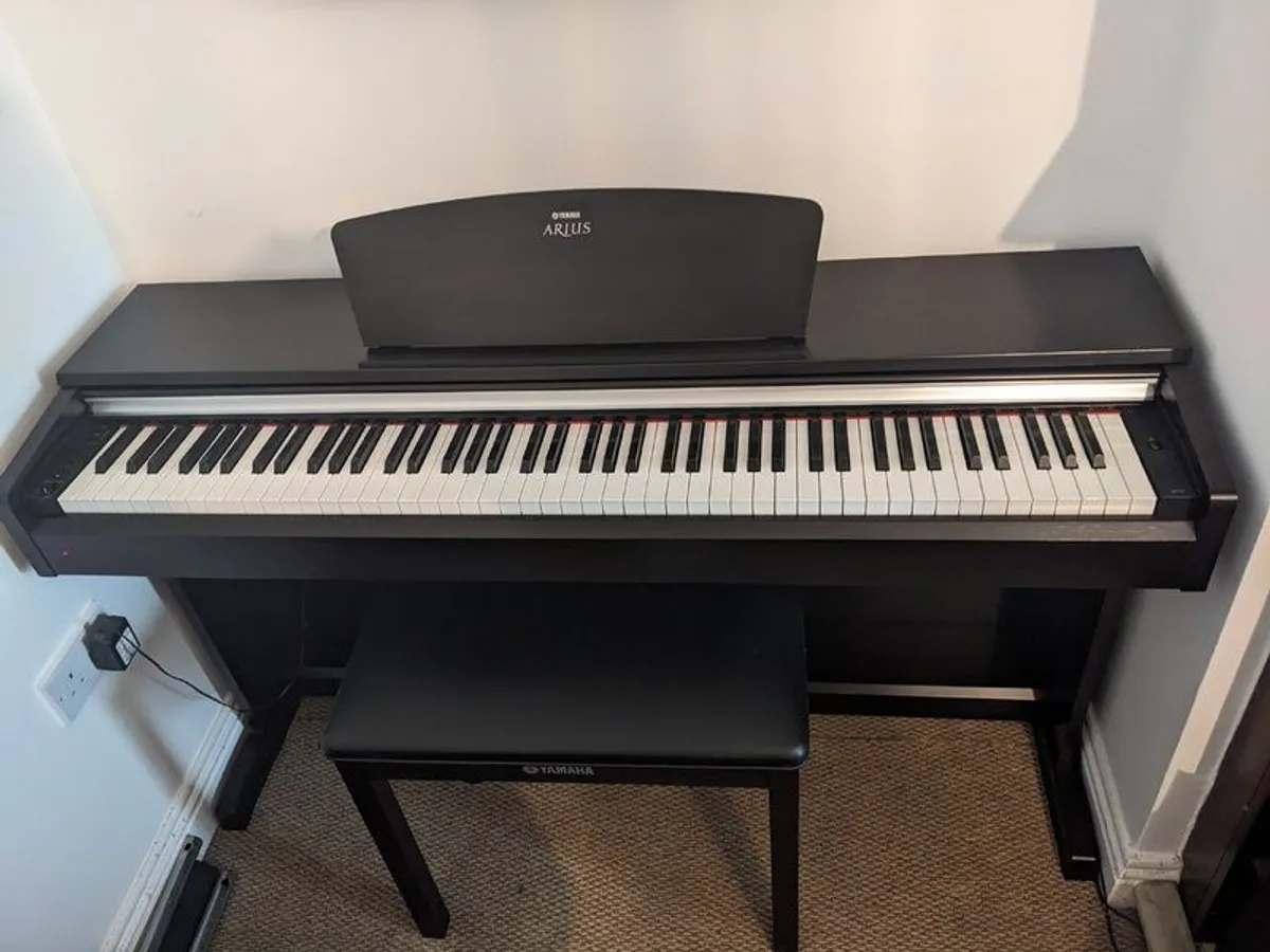 Yamaha Arius Digital Piano / Mint Condition - Image 4