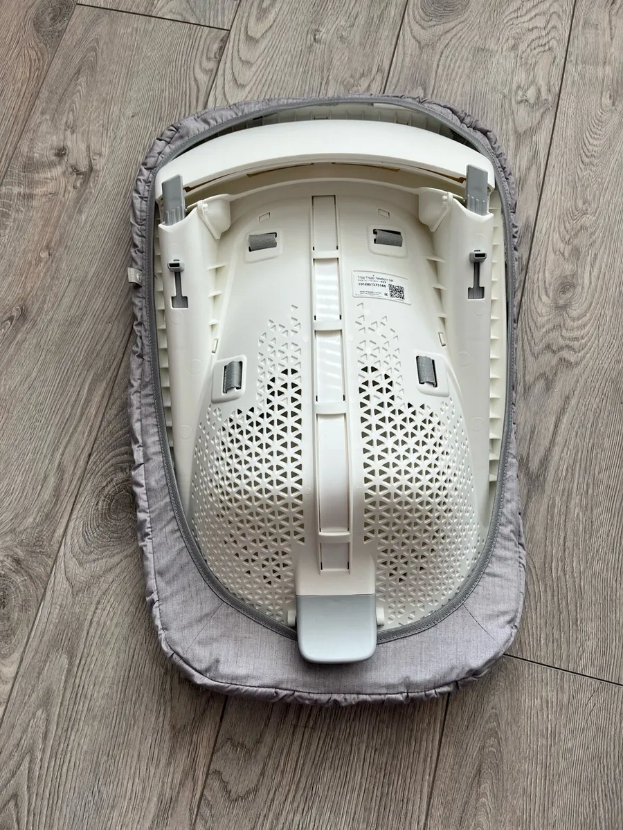 Stokke Tripp Trapp Newborn Seat - Image 3