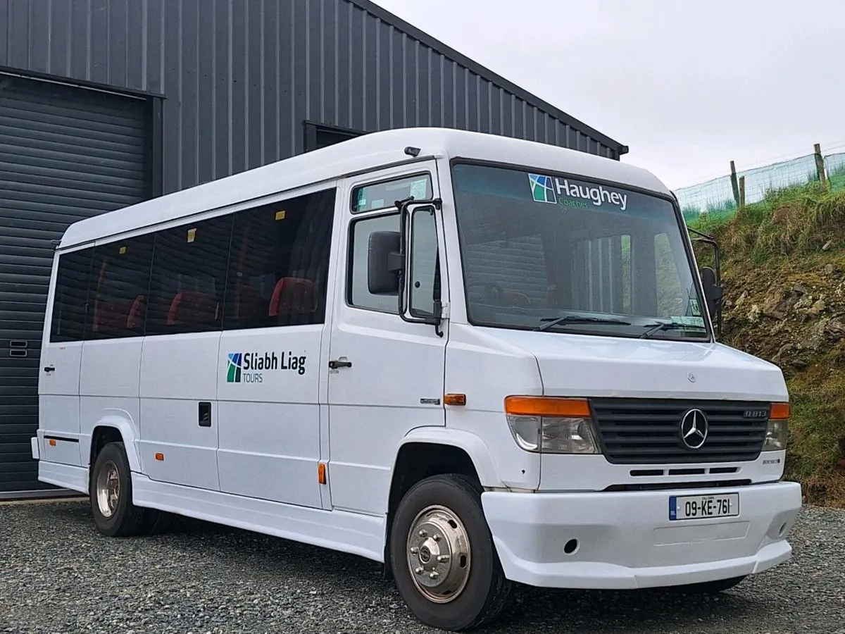 09 Mercedes Vario - Image 1