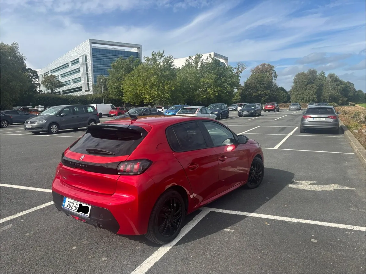 Peugeot 208 Low Mileage - Image 3