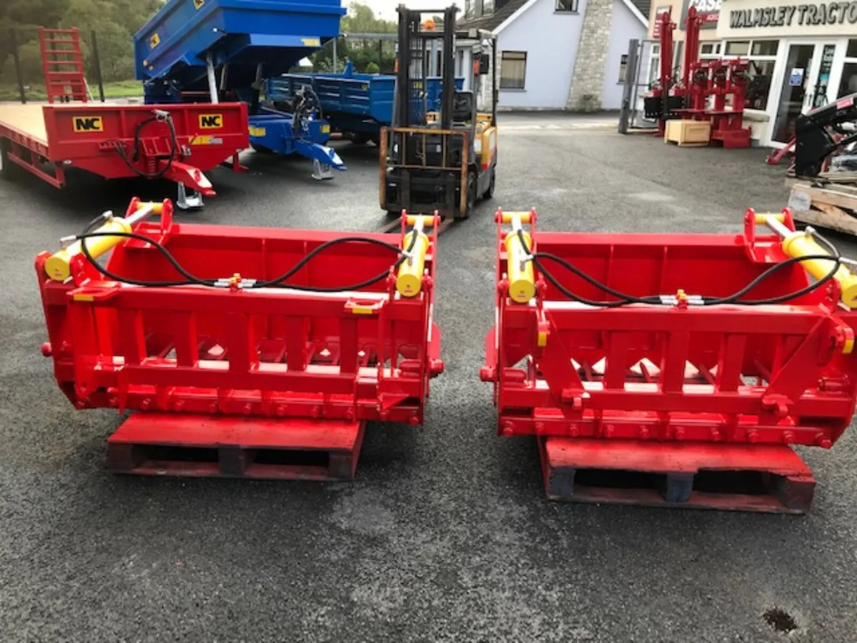 FULL RANGE OF WOODS SHEAR GRABS - Image 3