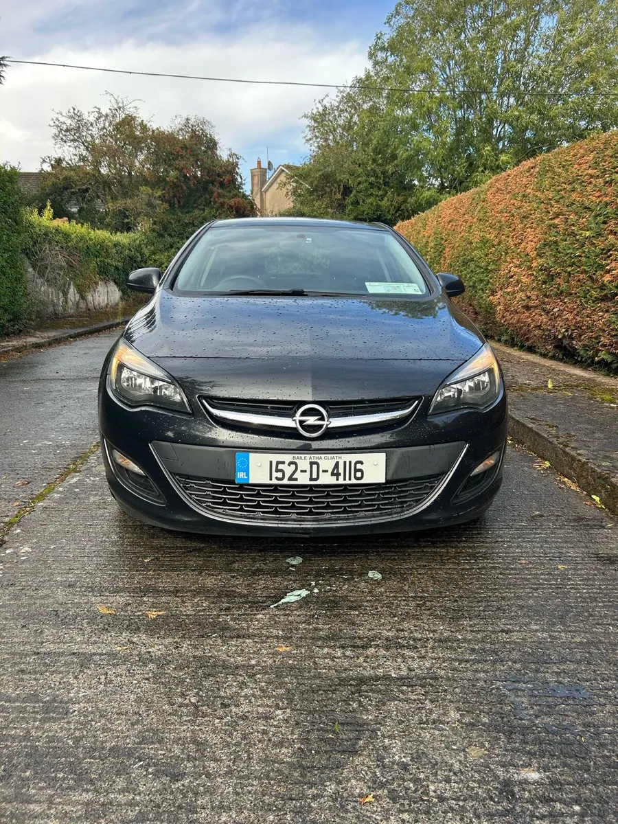 2015 Opel Astra - Image 2