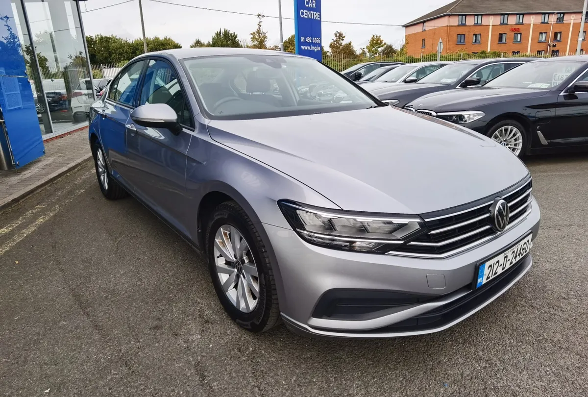 VOLKSWAGEN PASSAT 2.0TDI 150BHP - Image 3
