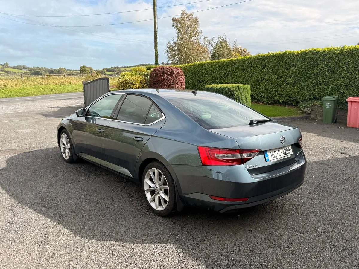 Skoda Superb - Image 3