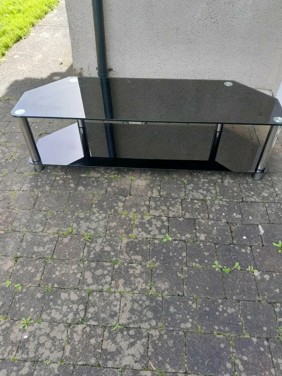Tv stand up to 55 inch - Image 2