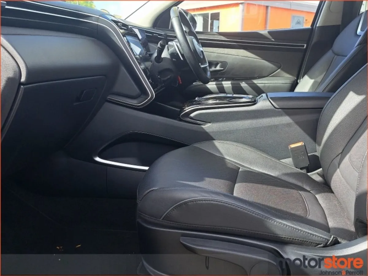 Hyundai Tucson 2WD Comfort Plus HEV Auto - Image 4