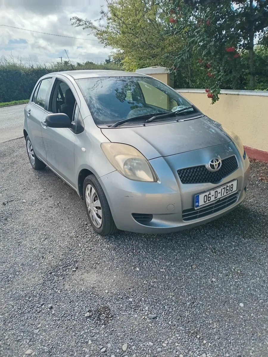 Toyota Yaris 2006 - Image 1