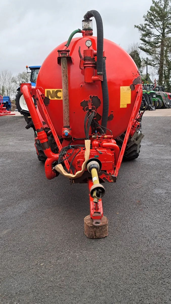 NC 2500 slurry tanker - Image 2