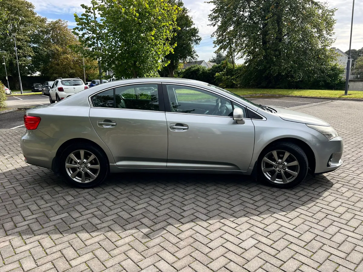 Toyota Avensis 2012 2.0 D4D new nct 5/26 low km - Image 3