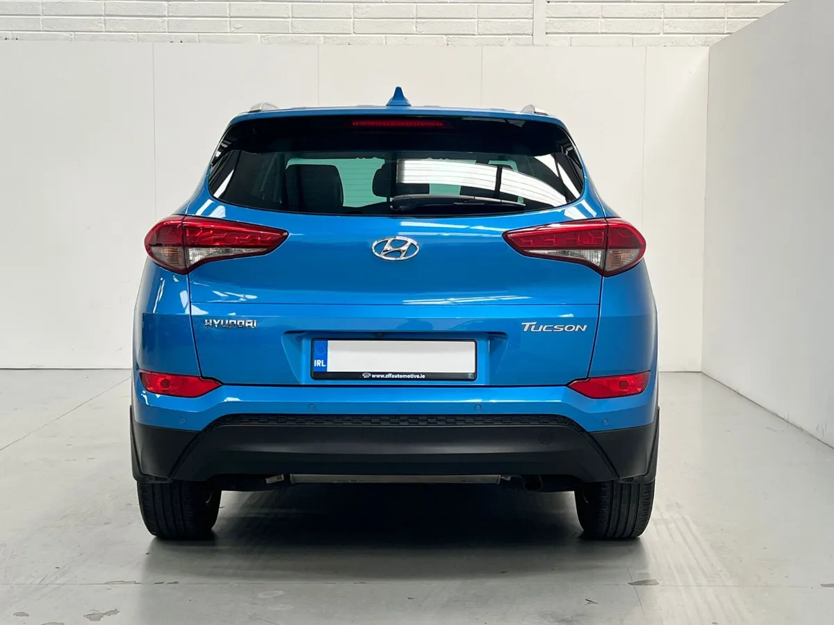 2018 Hyundai Tucson 1.6 TDi Executive SE - Image 4