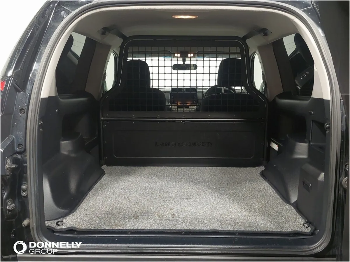 Toyota Land Cruiser Swb Diesel Active Commercial - Image 3