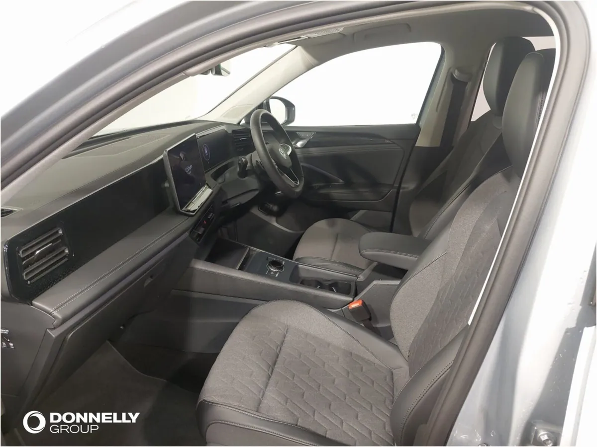 Volkswagen Tiguan Estate Match - Image 2