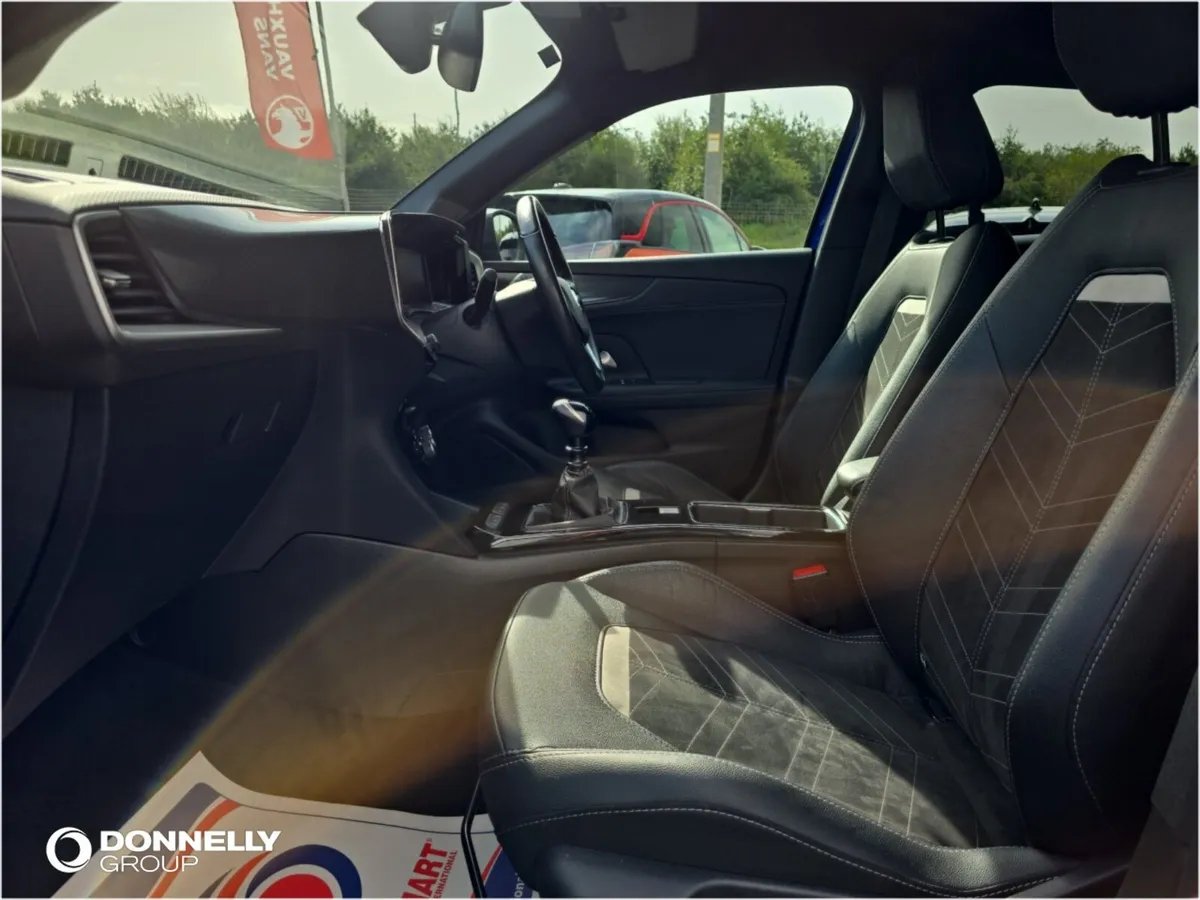 Vauxhall Mokka Hatchback Ultimate - Image 4