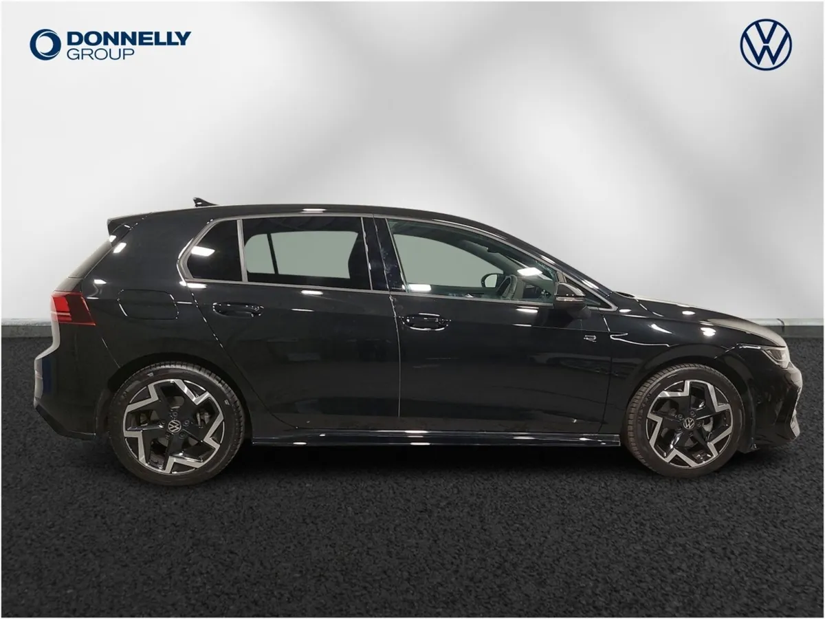 Volkswagen Golf Hatchback R-Line - Image 4