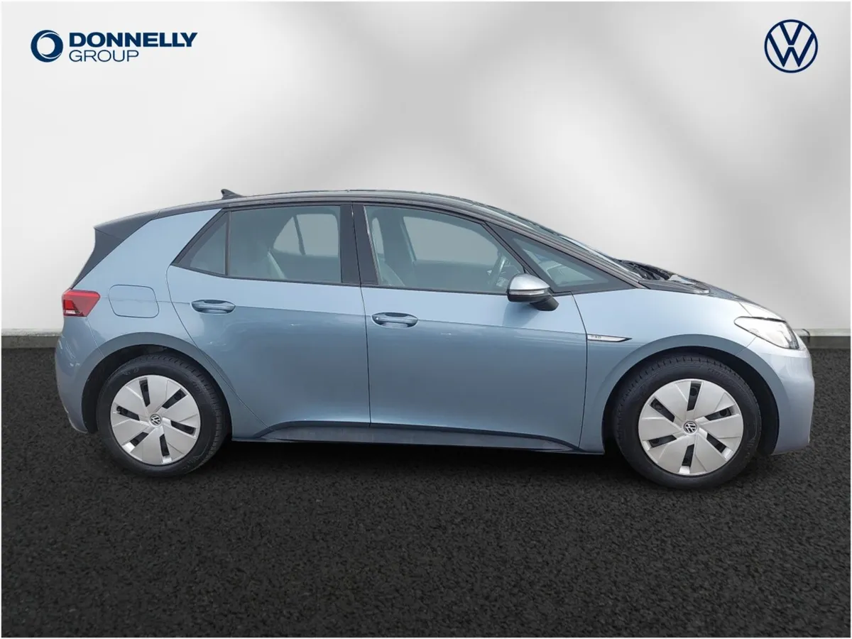 Volkswagen Id.3 Hatchback Life Pro - Image 4