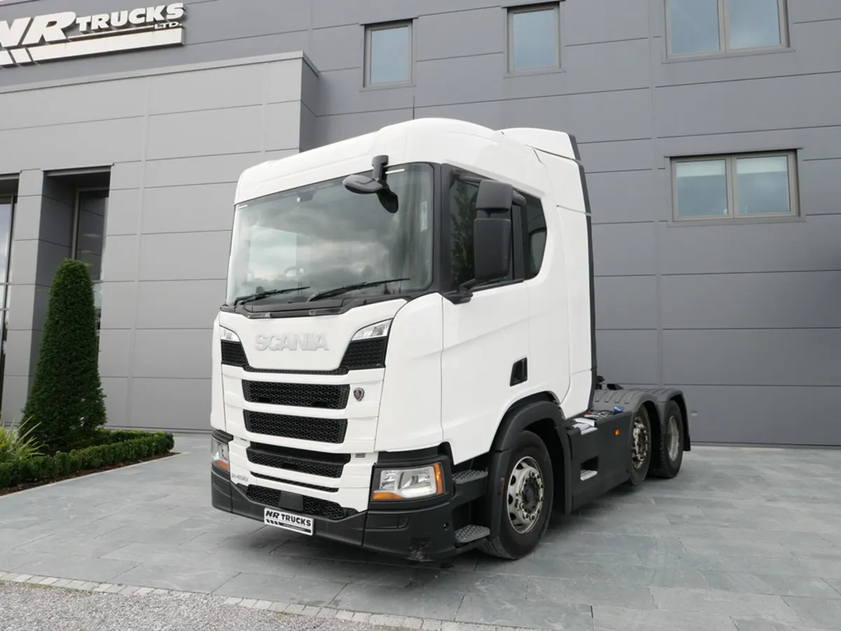Scania R450 N/G Sleeper  6x2 Midlift auto gearbox - Image 4