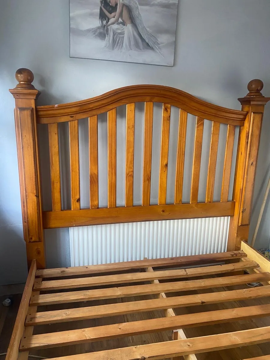 Mahogany king size bed - Image 2