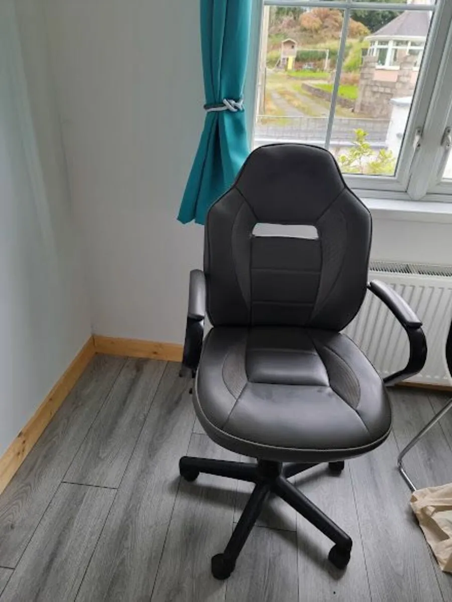 Grey Faux Leather Gaming Chair - Image 1