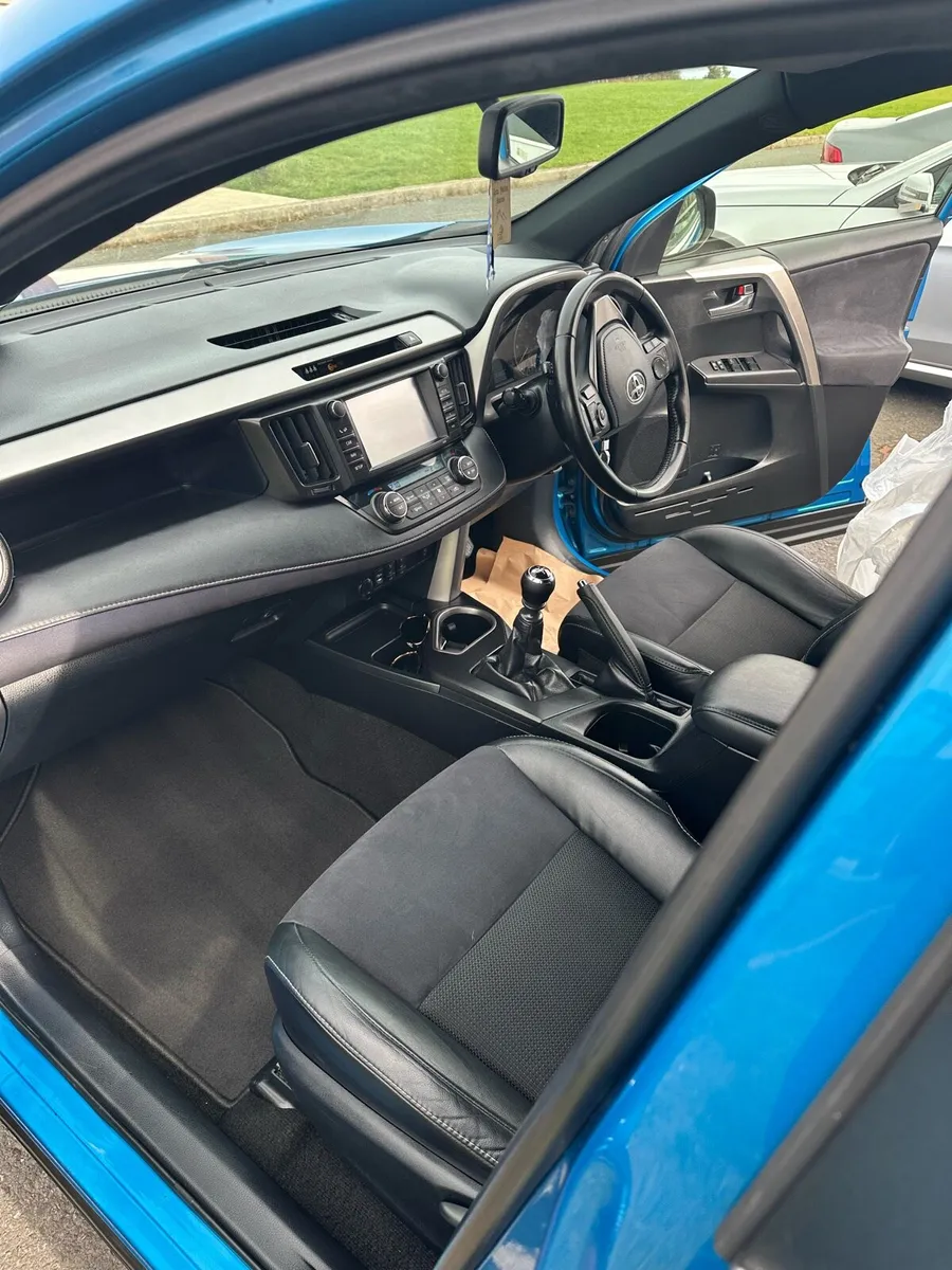 Toyota Rav 4 2016 - Image 1