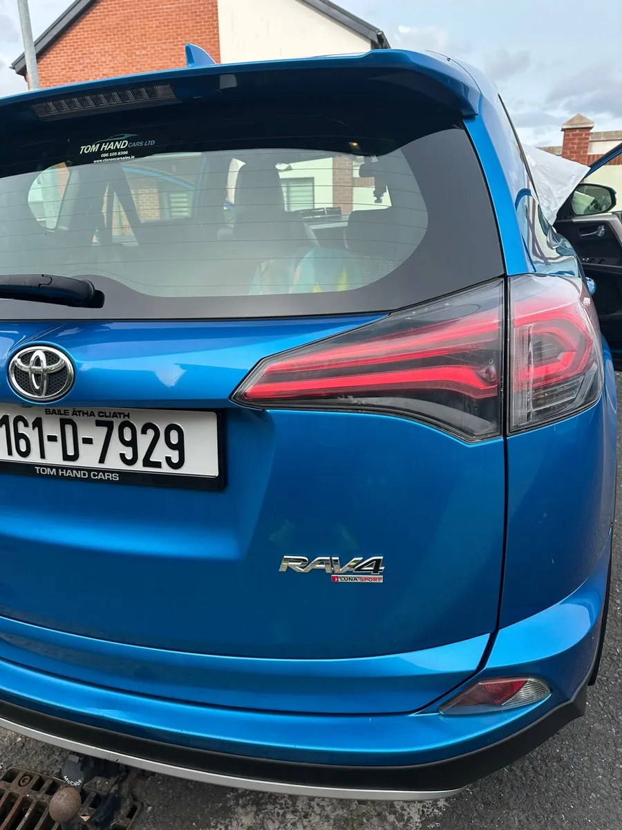 Toyota Rav 4 2016 - Image 3