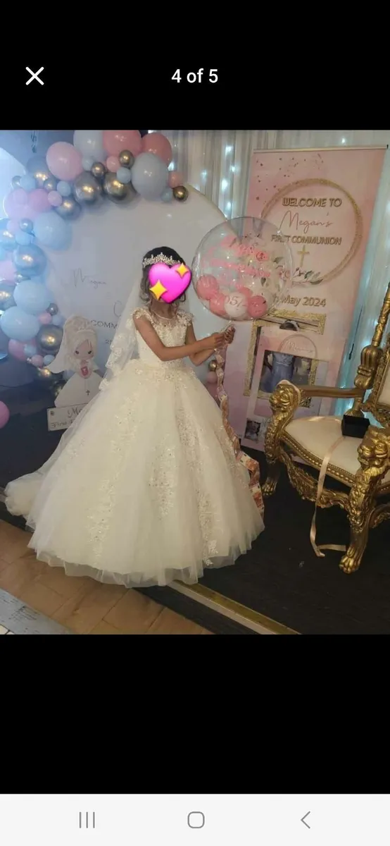 Communion dress - Image 3
