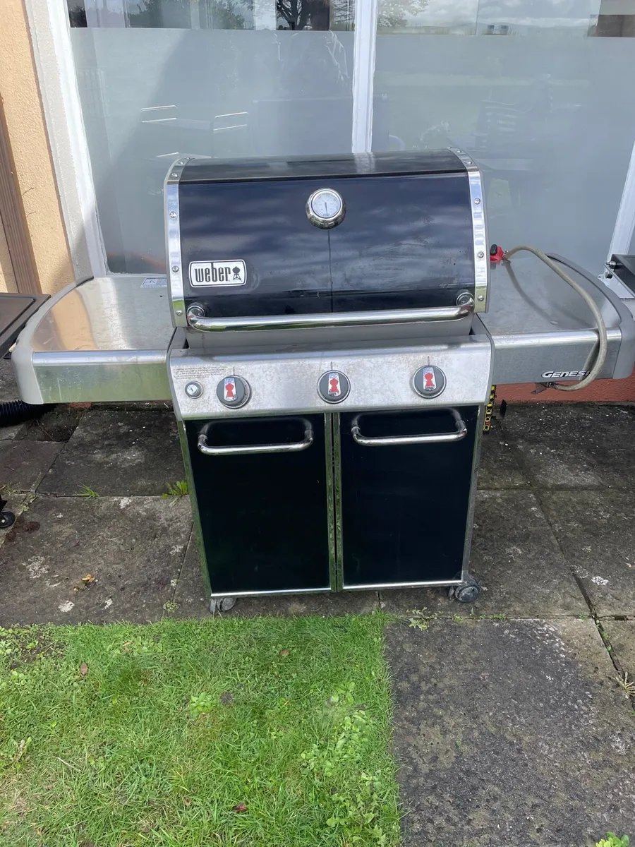 3 barbecues for quick sale - Image 4