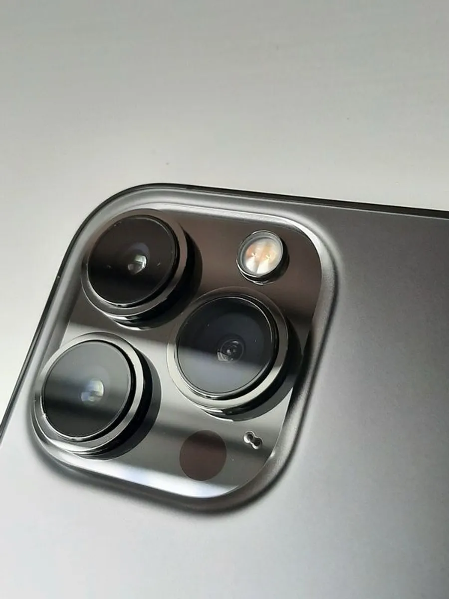 iPhone 13 Pro Max Graphite 128gb unlocked - Image 4