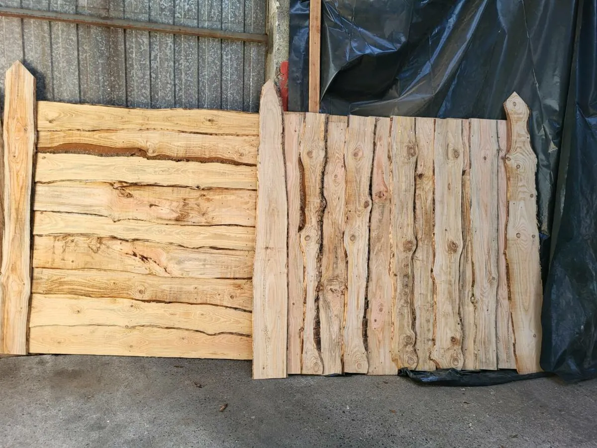 Rustic fence panels - Image 3