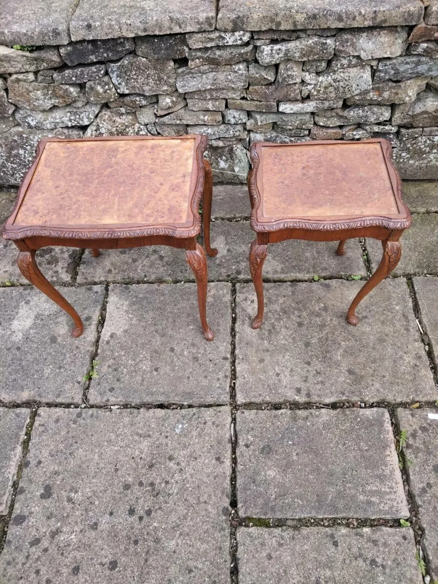 Pair of occasional tables - Image 4