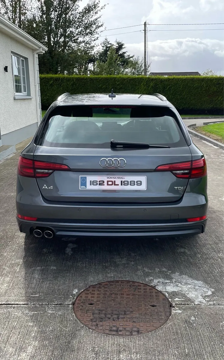 Audi A4 S-Line Avant 190bhp - Image 3
