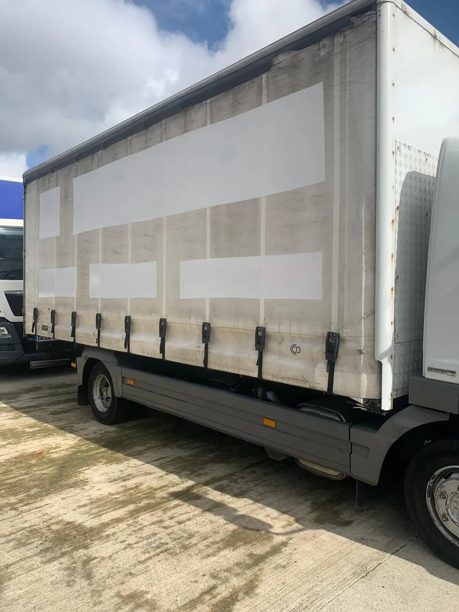 October 2013 Mercedes Atego 816 Curtainside - Image 4