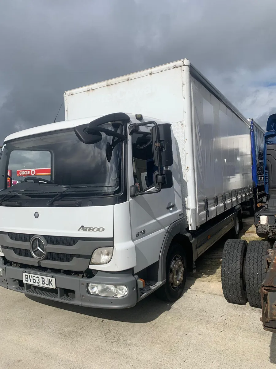 October 2013 Mercedes Atego 816 Curtainside - Image 2