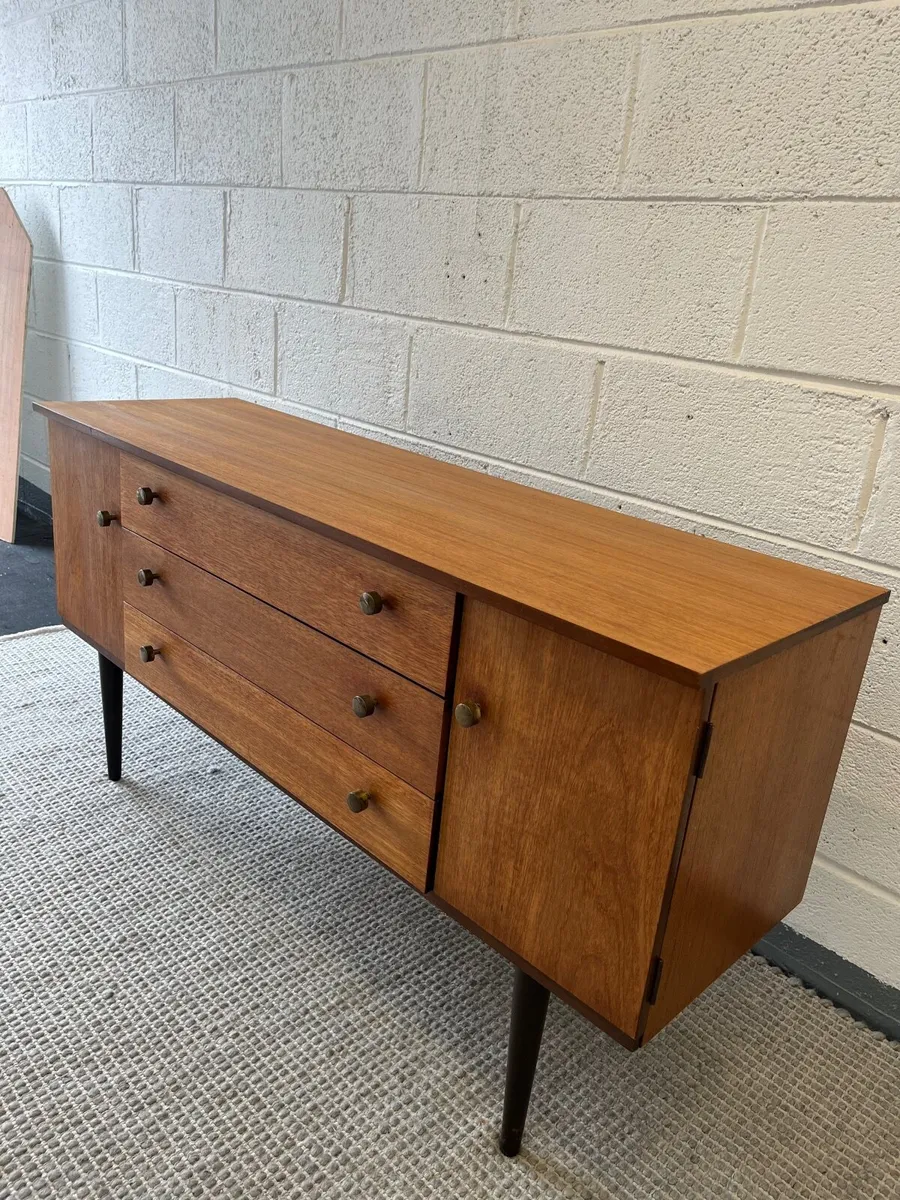 SCHREIBER Mini mid century sideboard. - Image 4