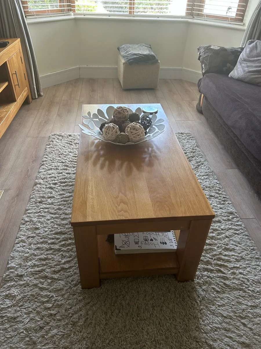 Units . Coffee and side tables - Image 3