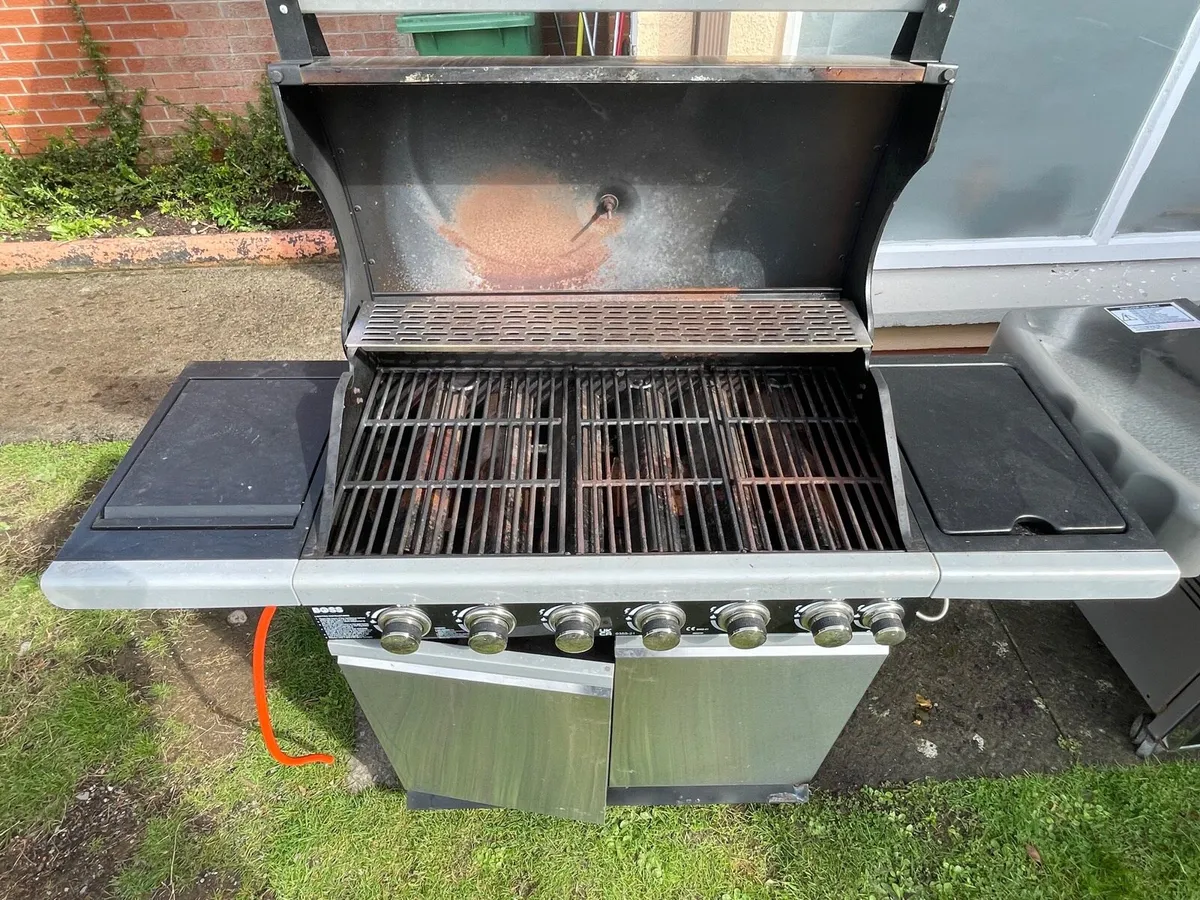 3 barbecues for quick sale - Image 3
