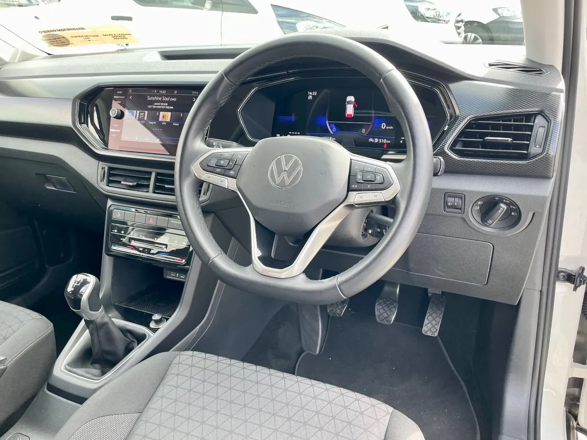 Volkswagen T-Cross LIFE 1.0TSI Petrol 95BHP,2023 - Image 3