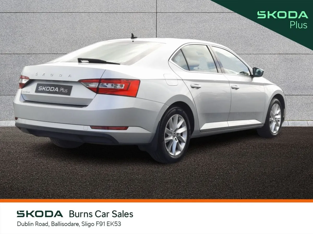 Skoda Superb Ambition 2.0tdi 150HP - Image 4
