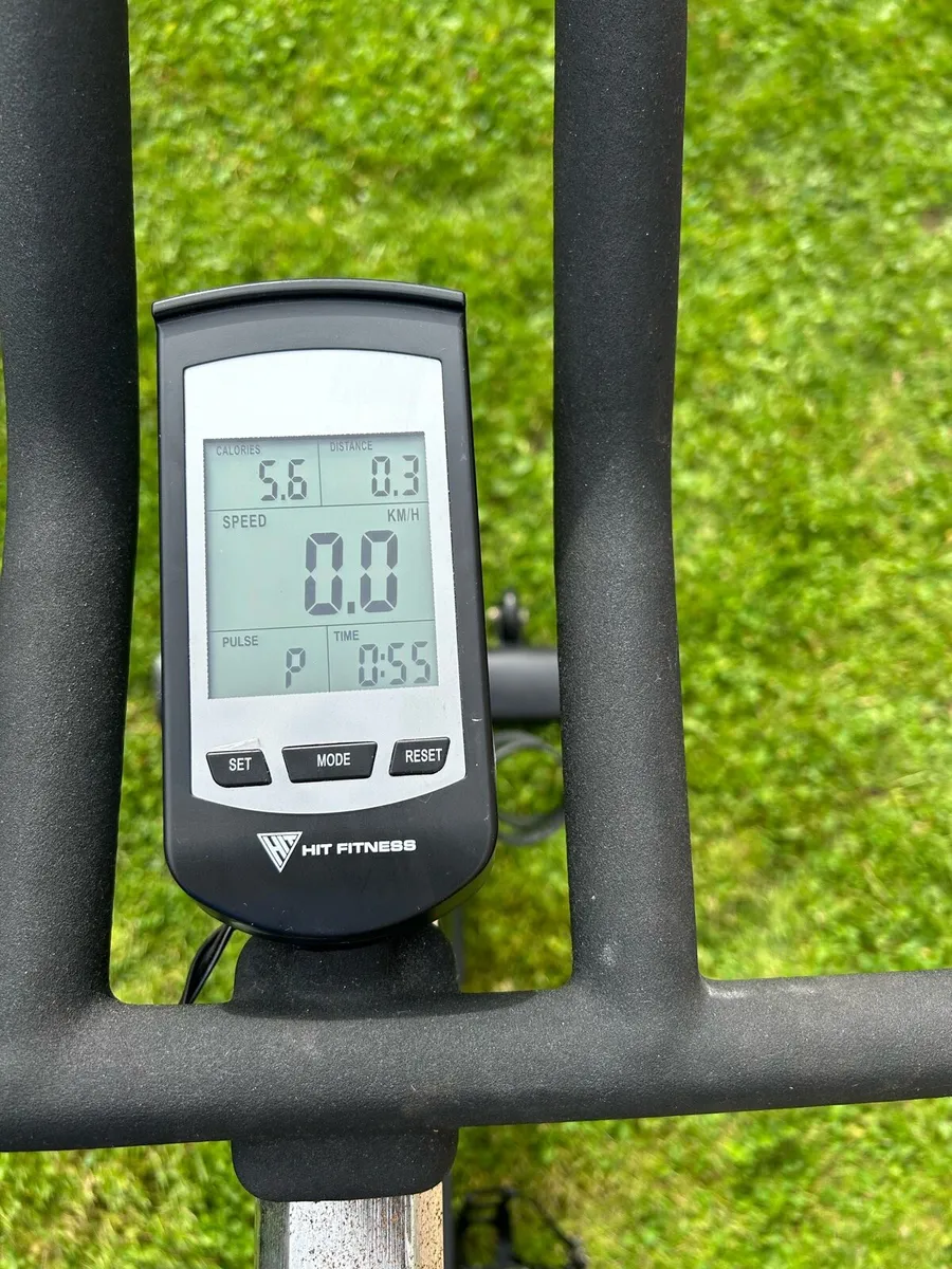 Exercise bike - Image 2
